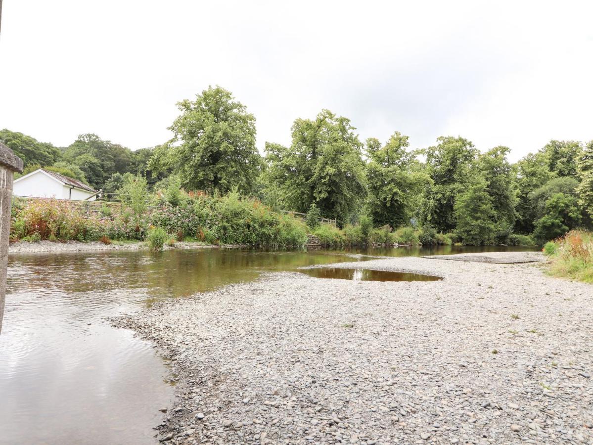 Pen Y Bont Villa Abergele Bagian luar foto